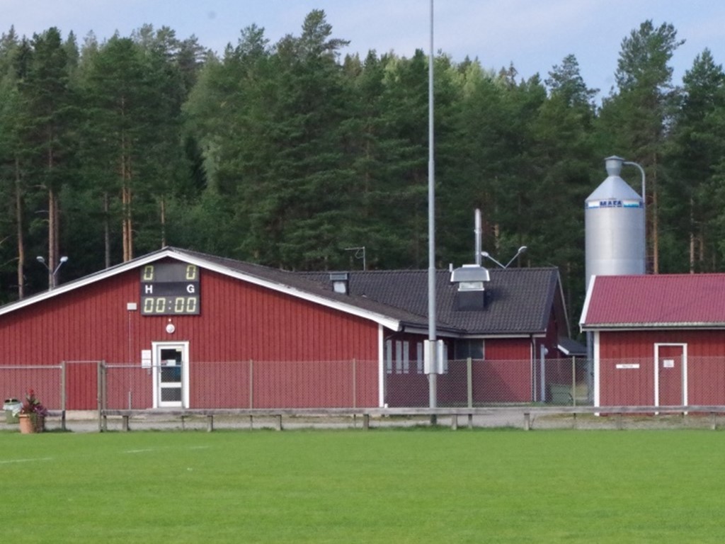 Matchuret och ingång till omklädningsrummen.
