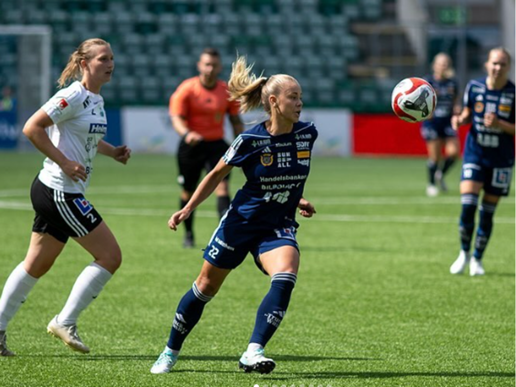 Clara Thimstrand kom hem från studierna i USA och förstärkte SDFF under den lyckosamma våravslutningen med tre matcher på raken utan förlust. Foto: Anders Thorsell, Sportactionpictures.