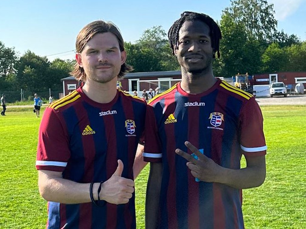 Sebastian Koivisto Persson och Kalfa Kargbo såg till att skjuta segern till Selånger. Foto: Jesper Hellström.